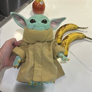 Disney Yoda Star Wars plushie